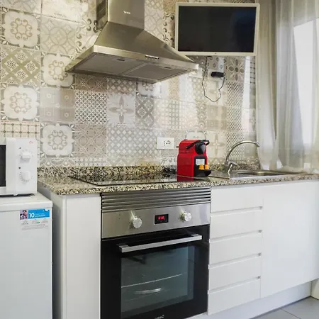 Sol Holidays Apartment